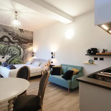 Apartman 54 - Chinatown Boutique - Near Metro And Garibaldi Station *