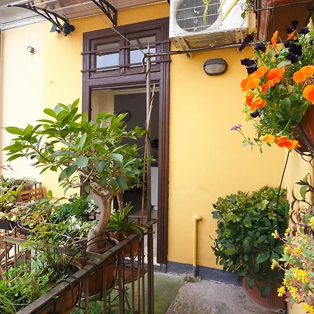 54 - Cozy - Near Metro Διαμέρισμα